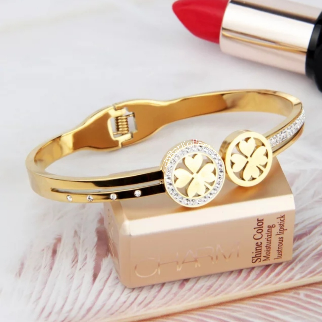 Louis Vuitton Clover Bracelets for Women